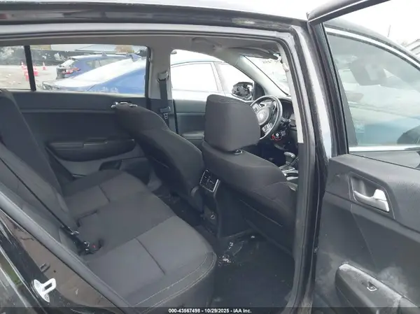 KNDPM3AC5K7628725 2019 KIA SPORTAGE - Image 8
