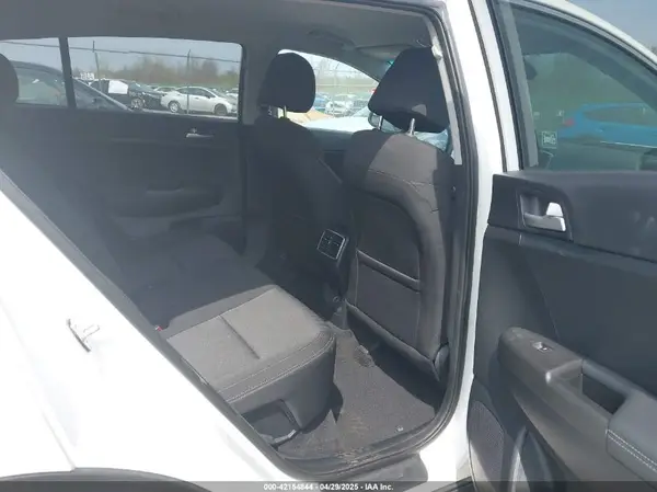 KNDPM3AC5L7675206 2020 KIA SPORTAGE - Image 8