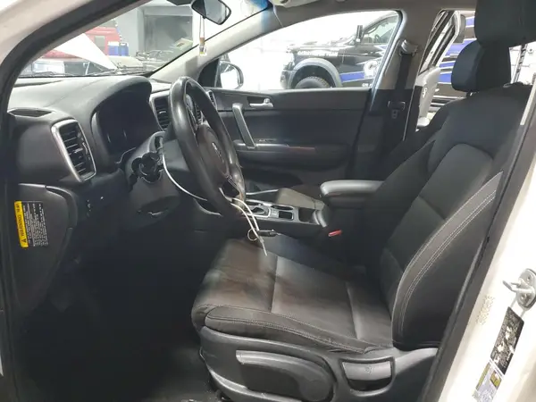 2020 KIA SPORTAGE auction photo 7