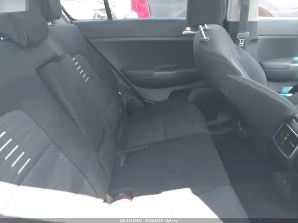KNDPM3AC5M7891865 2021 KIA SPORTAGE - Image 8