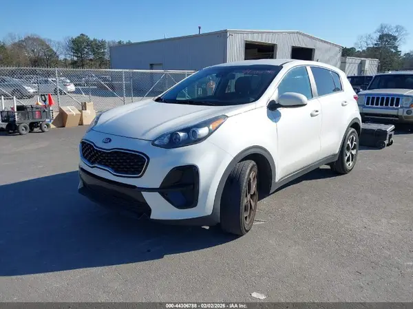 KNDPM3AC5N7015198 2022 KIA SPORTAGE - Image 2