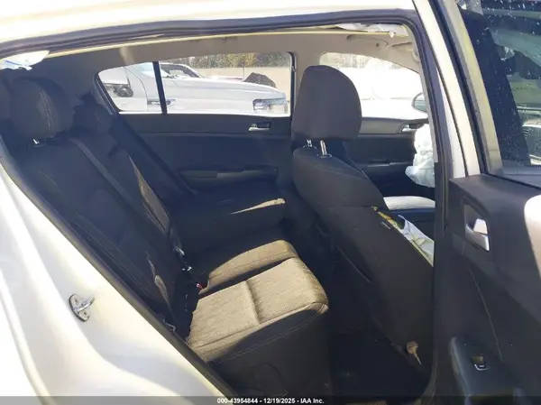 KNDPM3AC5N7017517 2022 KIA SPORTAGE - Image 8