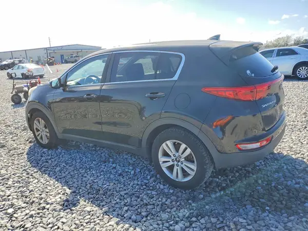 KNDPM3AC6H7038557 2017 KIA SPORTAGE - Image 2