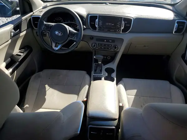 KNDPM3AC6H7038557 2017 KIA SPORTAGE - Image 8