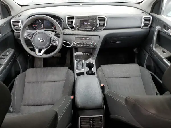 KNDPM3AC6H7049543 2017 KIA SPORTAGE - Image 8
