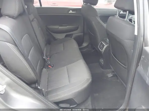 KNDPM3AC6H7063796 2017 KIA SPORTAGE - Image 8