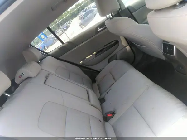 KNDPM3AC6H7103519 2017 KIA SPORTAGE - Image 8
