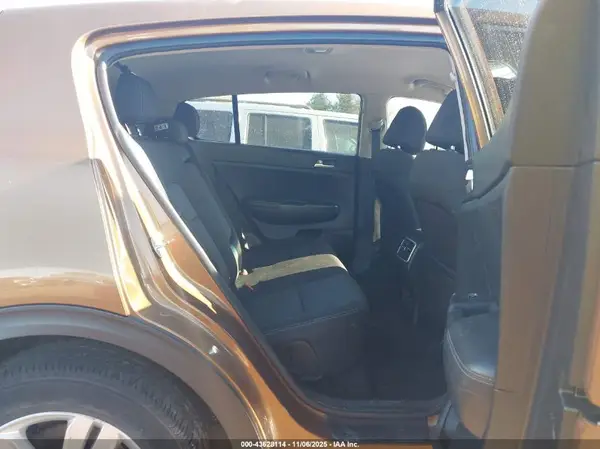 KNDPM3AC6H7119316 2017 KIA SPORTAGE - Image 8