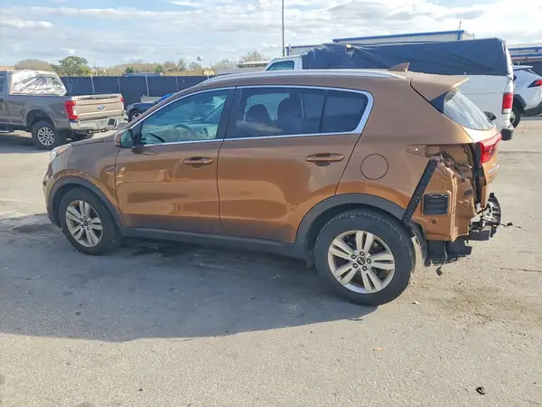 KNDPM3AC6H7122104 2017 KIA SPORTAGE - Image 2