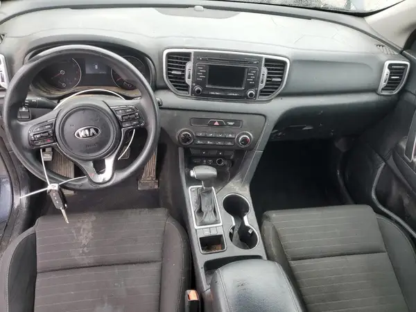 KNDPM3AC6H7137475 2017 KIA SPORTAGE - Image 8