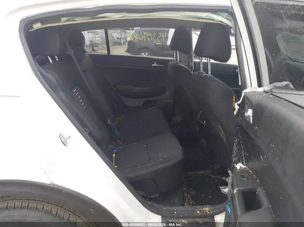 KNDPM3AC6H7137783 2017 KIA SPORTAGE - Image 8