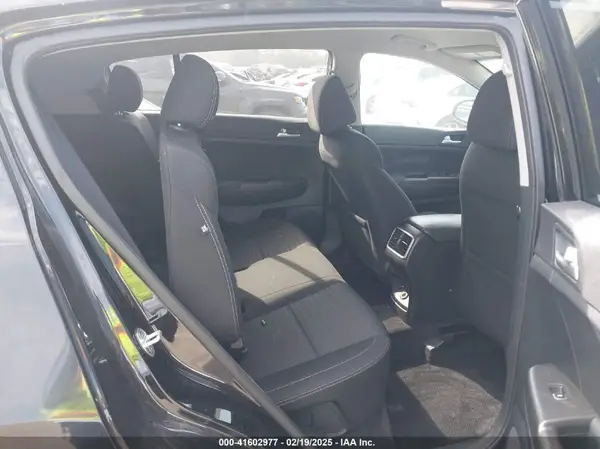 KNDPM3AC6H7151263 2017 KIA SPORTAGE - Image 8