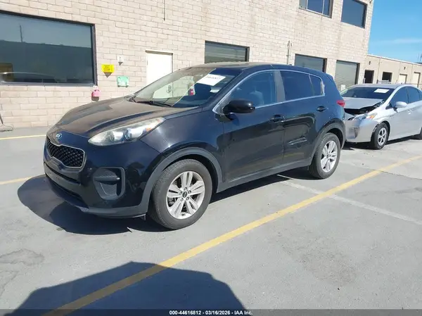 KNDPM3AC6H7157113 2017 KIA SPORTAGE - Image 2