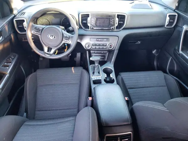 KNDPM3AC6H7208318 2017 KIA SPORTAGE - Image 8