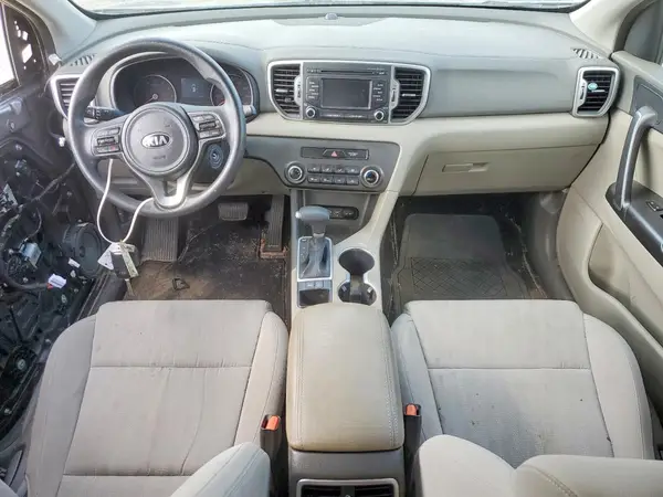 KNDPM3AC6H7209565 2017 KIA SPORTAGE - Image 8