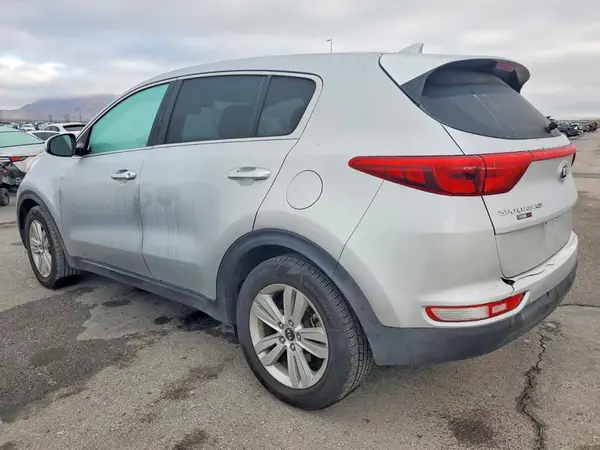 KNDPM3AC6H7226124 2017 KIA SPORTAGE - Image 2