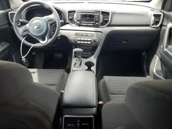 KNDPM3AC6H7233185 2017 KIA SPORTAGE - Image 8