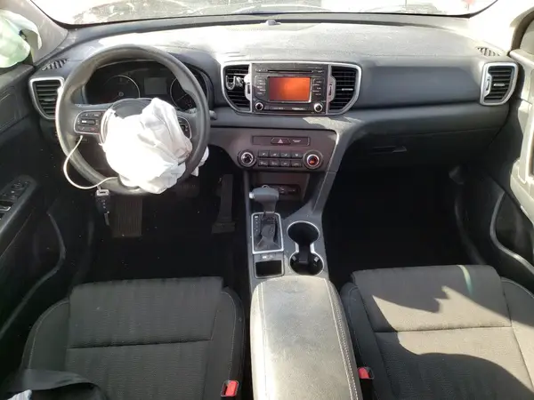 KNDPM3AC6H7241268 2017 KIA SPORTAGE - Image 8