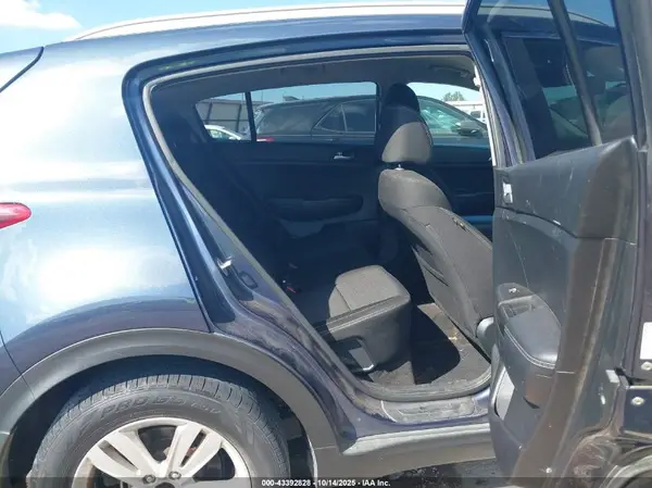 KNDPM3AC6H7263576 2017 KIA SPORTAGE - Image 8