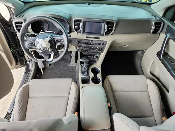 KNDPM3AC6J7302866 2018 KIA SPORTAGE - Image 8