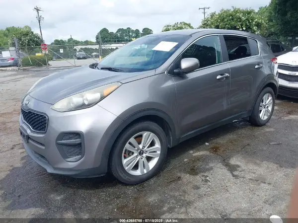 KNDPM3AC6J7305105 2018 KIA SPORTAGE - Image 2