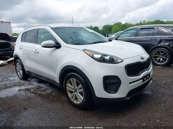 KNDPM3AC6J7308084 2018 KIA SPORTAGE - Image 1