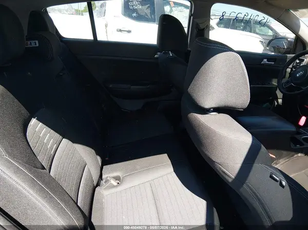 KNDPM3AC6J7311308 2018 KIA SPORTAGE - Image 8