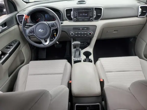 KNDPM3AC6J7319733 2018 KIA SPORTAGE - Image 8
