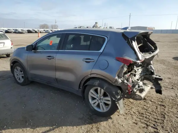 KNDPM3AC6J7338850 2018 KIA SPORTAGE - Image 2