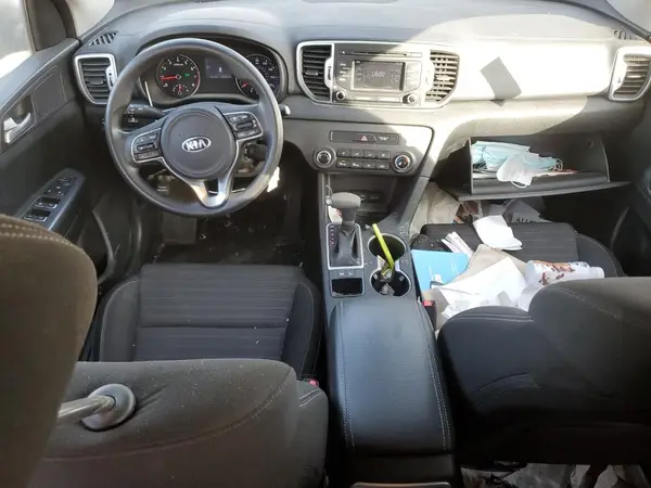KNDPM3AC6J7338850 2018 KIA SPORTAGE - Image 8