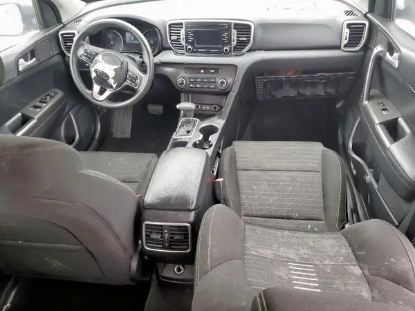 KNDPM3AC6J7347516 2018 KIA SPORTAGE - Image 8
