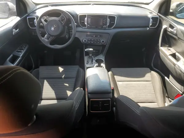 KNDPM3AC6J7350111 2018 KIA SPORTAGE - Image 8