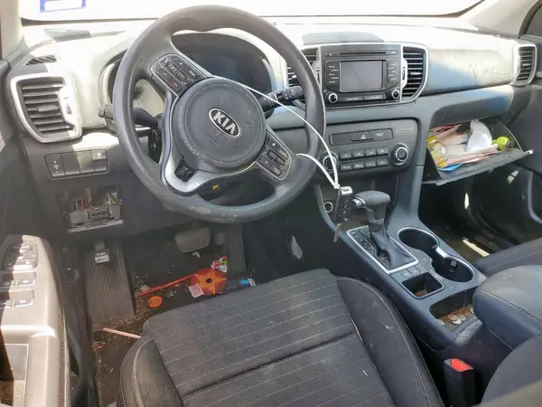 KNDPM3AC6J7352067 2018 KIA SPORTAGE - Image 8