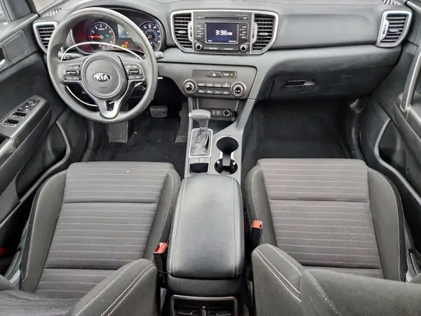 KNDPM3AC6J7381357 2018 KIA SPORTAGE - Image 8