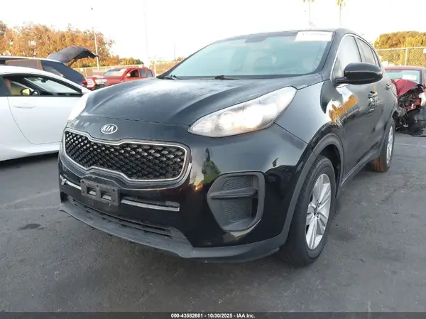 KNDPM3AC6J7400652 2018 KIA SPORTAGE - Image 2