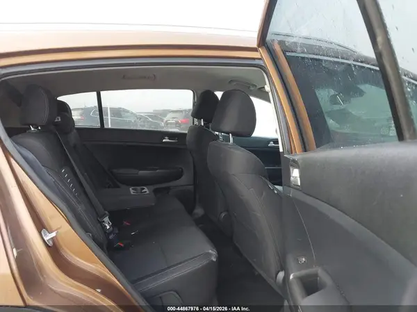 KNDPM3AC6J7400876 2018 KIA SPORTAGE - Image 8