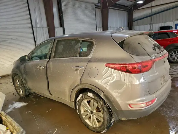 KNDPM3AC6J7474024 2018 KIA SPORTAGE - Image 2