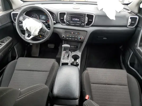 KNDPM3AC6J7475013 2018 KIA SPORTAGE - Image 8