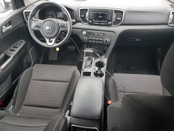 KNDPM3AC6J7481720 2018 KIA SPORTAGE - Image 8