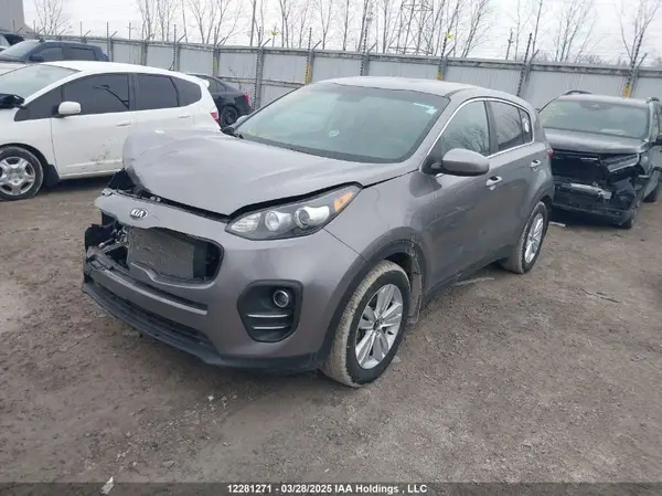 KNDPM3AC6J7485976 2018 KIA SPORTAGE - Image 2