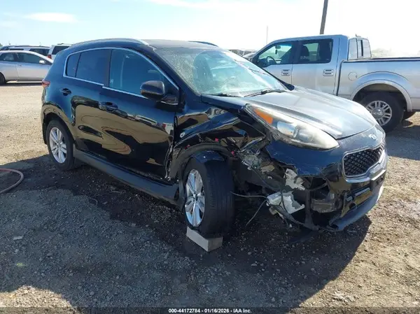 KNDPM3AC6J7490773 2018 KIA SPORTAGE - Image 1