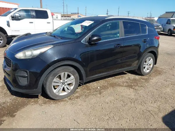 KNDPM3AC6J7490773 2018 KIA SPORTAGE - Image 2