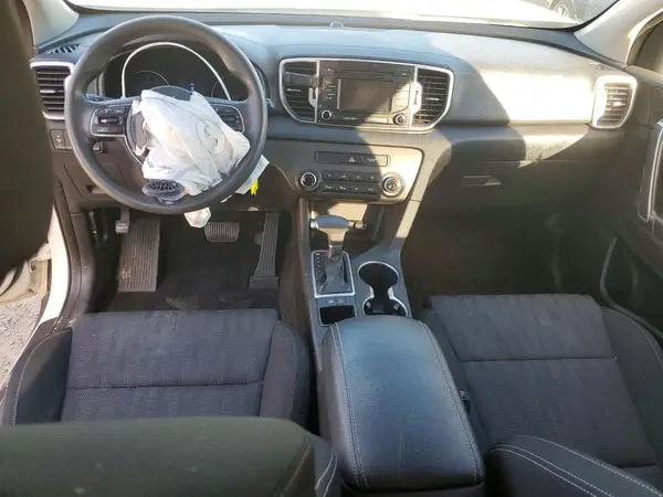 KNDPM3AC6K7556028 2019 KIA SPORTAGE - Image 8