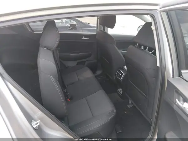 KNDPM3AC6K7628202 2019 KIA SPORTAGE - Image 8