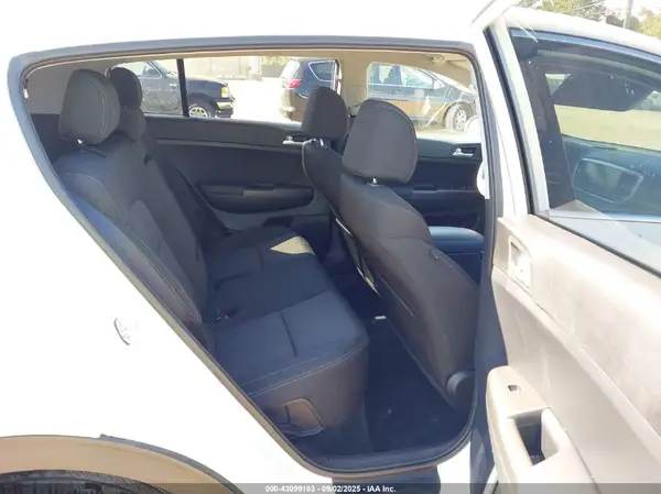 KNDPM3AC6M7891180 2021 KIA SPORTAGE - Image 8