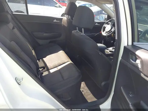 KNDPM3AC6M7914408 2021 KIA SPORTAGE - Image 8