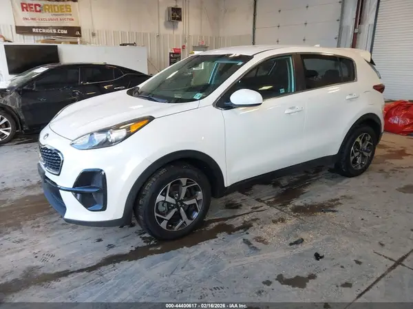 KNDPM3AC6N7002301 2022 KIA SPORTAGE - Image 2