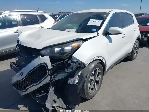 KNDPM3AC6N7979583 2022 KIA SPORTAGE - Image 2