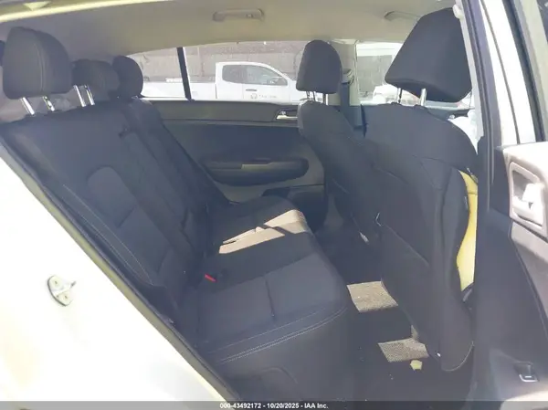 KNDPM3AC6N7979583 2022 KIA SPORTAGE - Image 8