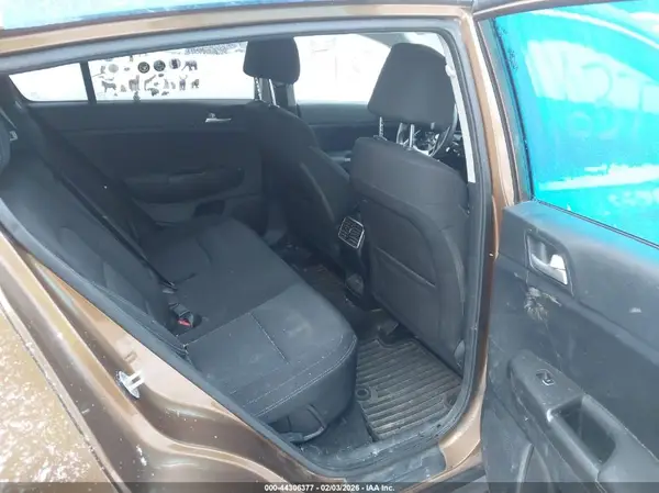 KNDPM3AC7H7041922 2017 KIA SPORTAGE - Image 8